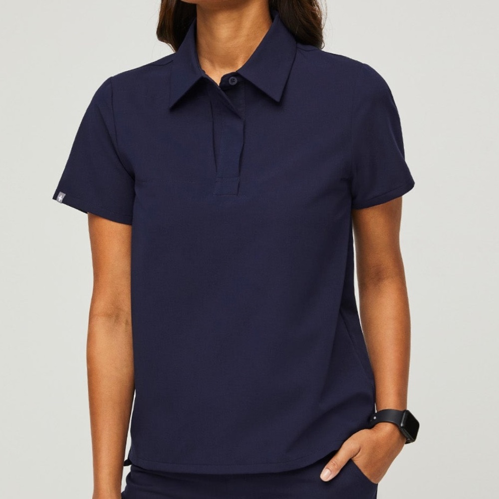 Figs Navy Nala short sleeve